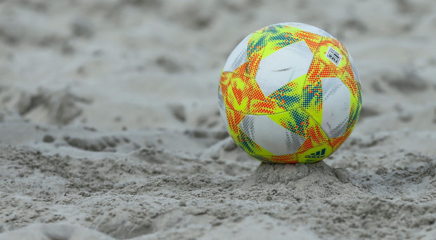 Polski sędzia kandydatem na MŚ 2025 w beach soccerze