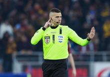 Zespół Łukasza Kuźmy poprowadzi mecz o Superpuchar Polski