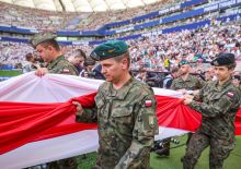 W hołdzie żołnierzom w Święto Wojska Polskiego
