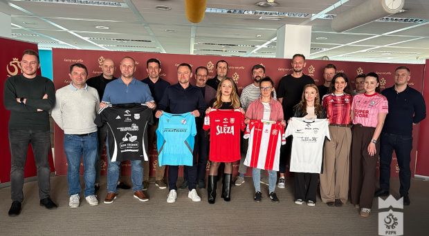 Kluby kobiece na szkoleniach marketingowo-sponsoringowych