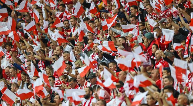 Asystent kibica na mecz Polska – Bośnia i Hercegowina
