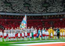 Jedyny taki sektor na PGE Narodowym. Doping ponad klubowymi podziałami w sektorze KIBICE RAZEM!