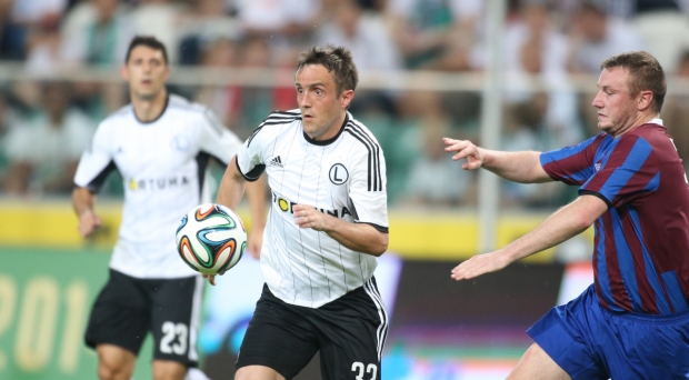 Legia draws in the first Champions League qualifier
