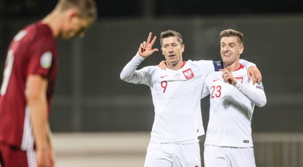 Lewandowski, Piątek i Milik będą mogli zagrać z Anglią